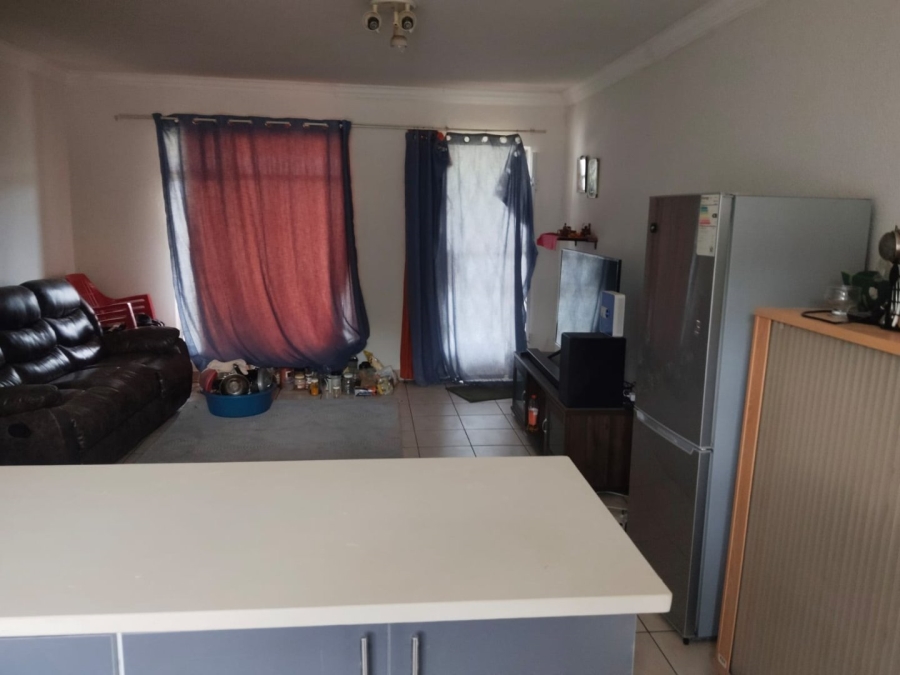 2 Bedroom Property for Sale in Vorna Valley Gauteng