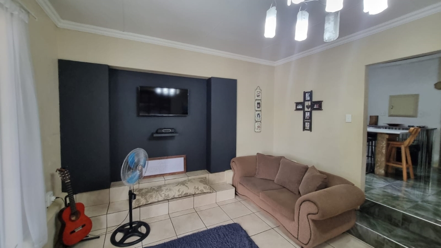 3 Bedroom Property for Sale in Roseville Gauteng