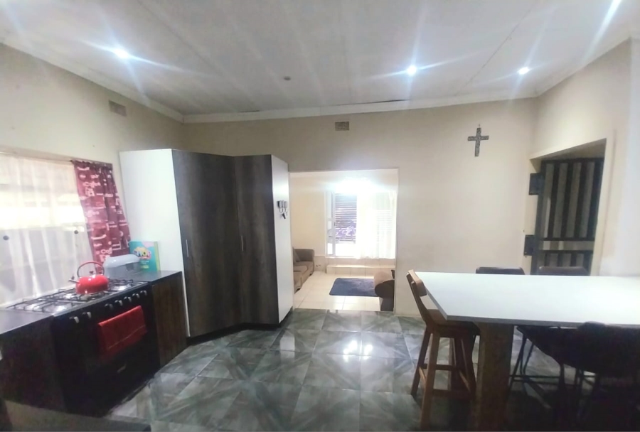 3 Bedroom Property for Sale in Roseville Gauteng