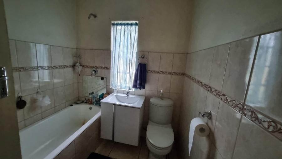 3 Bedroom Property for Sale in Roseville Gauteng