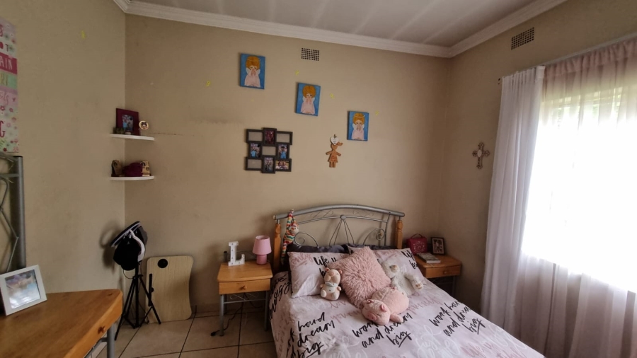 3 Bedroom Property for Sale in Roseville Gauteng