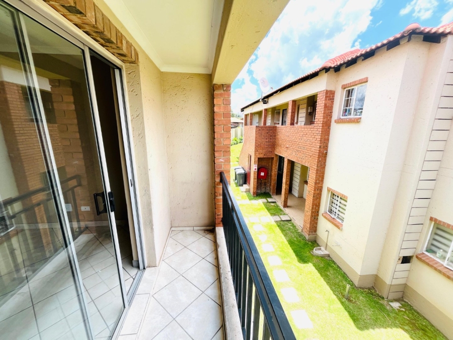 1 Bedroom Property for Sale in Buccleuch Gauteng