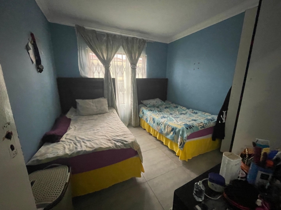 4 Bedroom Property for Sale in Amandasig Gauteng