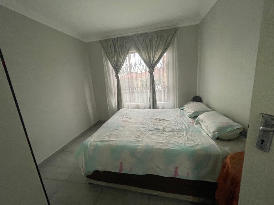 4 Bedroom Property for Sale in Amandasig Gauteng