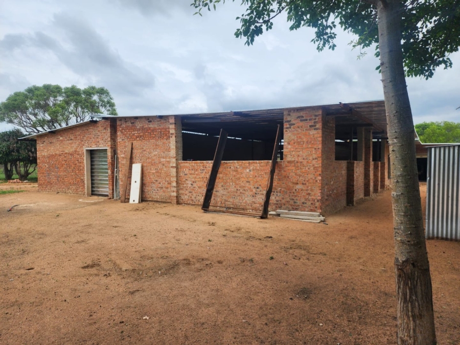 2 Bedroom Property for Sale in Kromdraai Gauteng