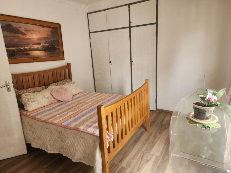 2 Bedroom Property for Sale in Kromdraai Gauteng