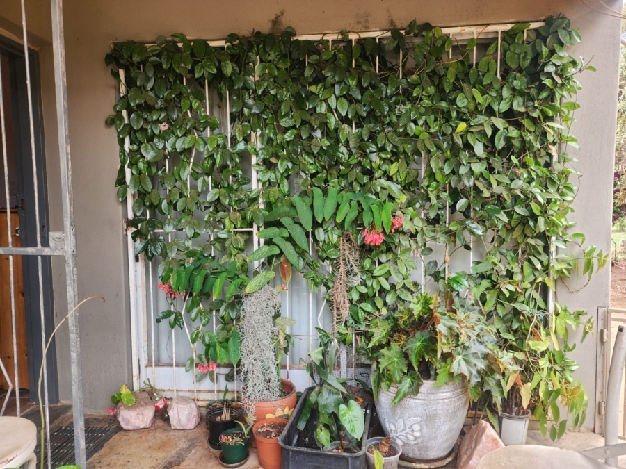 2 Bedroom Property for Sale in Kromdraai Gauteng