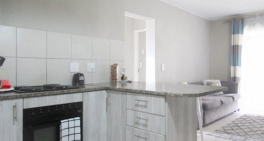 2 Bedroom Property for Sale in Wilgeheuwel Gauteng