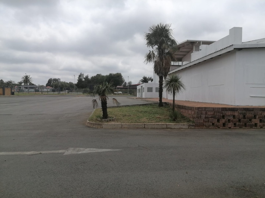 Commercial Property for Sale in Kempton Park Central Gauteng
