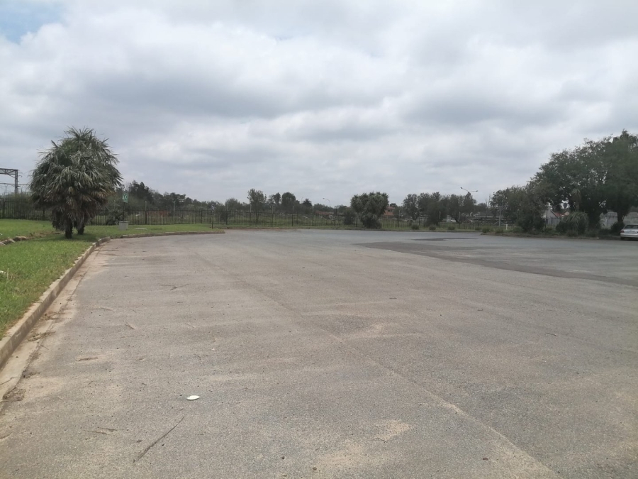Commercial Property for Sale in Kempton Park Central Gauteng