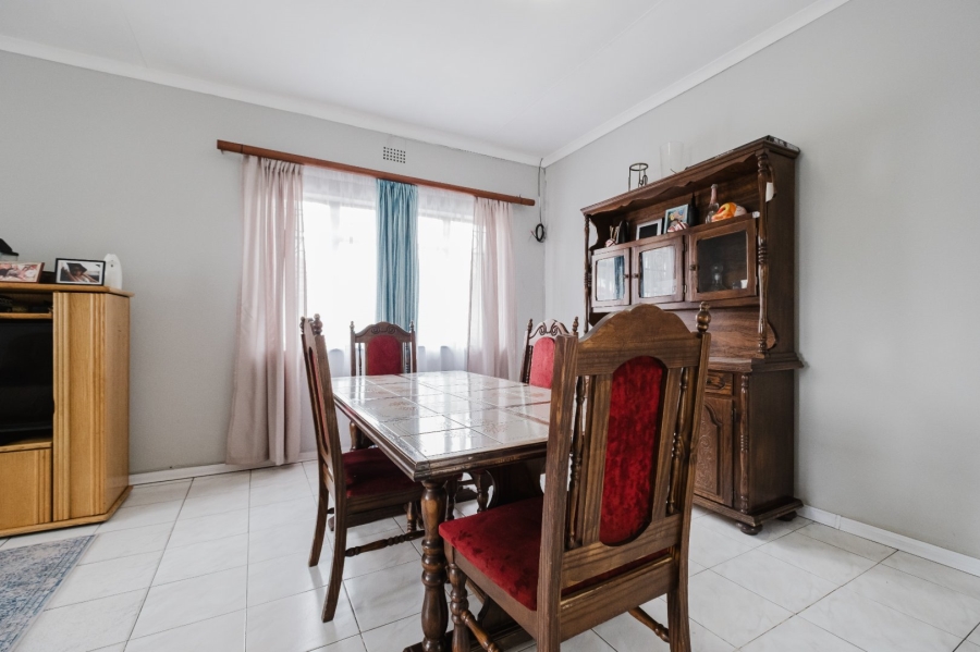 3 Bedroom Property for Sale in Roseacre Gauteng