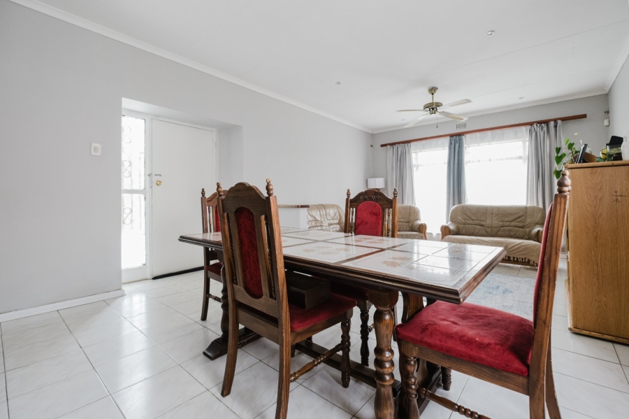 3 Bedroom Property for Sale in Roseacre Gauteng