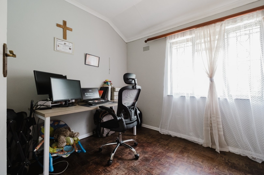 3 Bedroom Property for Sale in Roseacre Gauteng