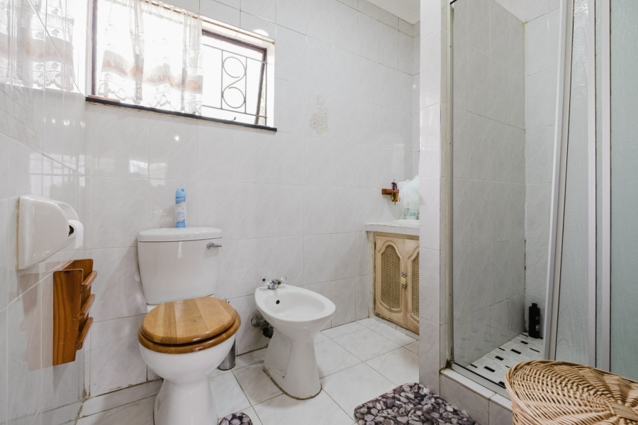 3 Bedroom Property for Sale in Roseacre Gauteng