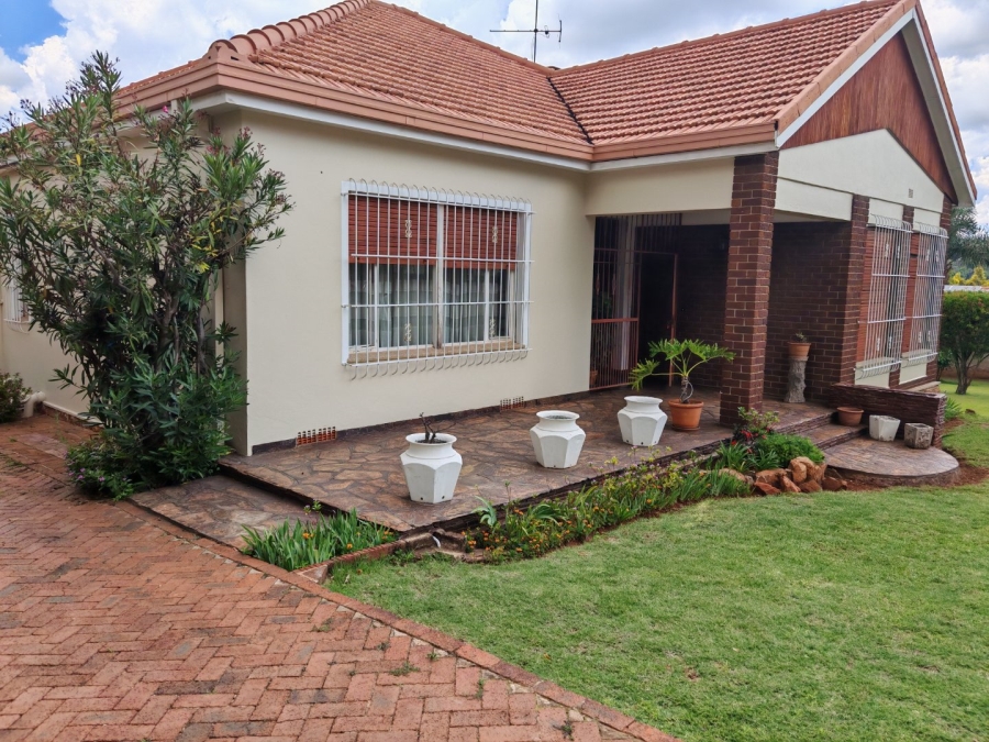 3 Bedroom Property for Sale in Observatory Gauteng
