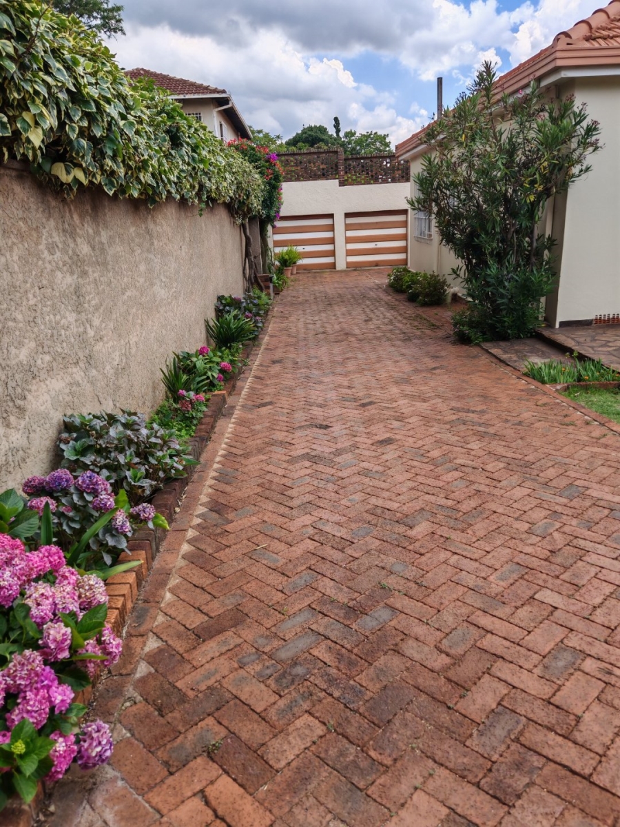 3 Bedroom Property for Sale in Observatory Gauteng