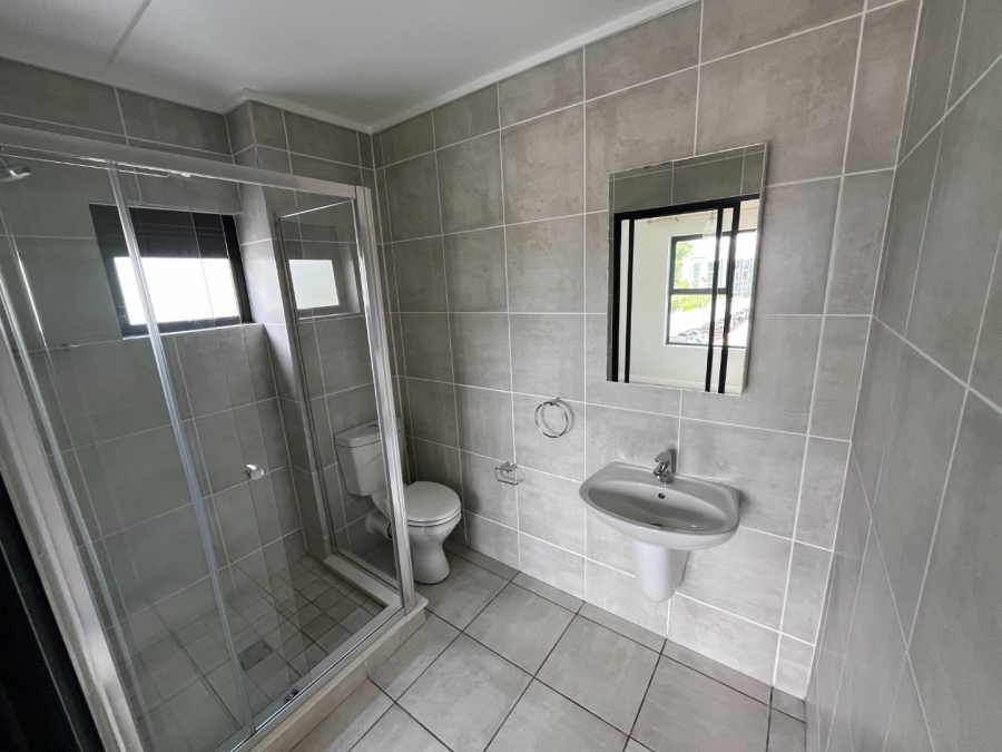 To Let 3 Bedroom Property for Rent in Linbro Park Gauteng