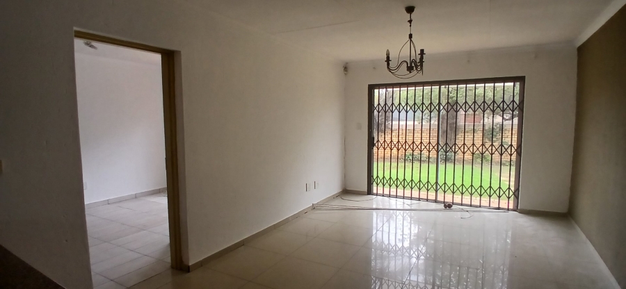 3 Bedroom Property for Sale in Heuwelsig Estate Gauteng