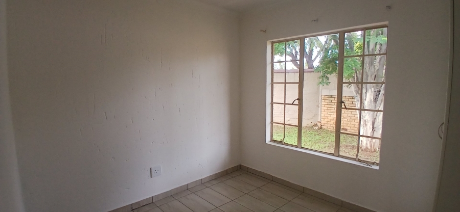 3 Bedroom Property for Sale in Heuwelsig Estate Gauteng