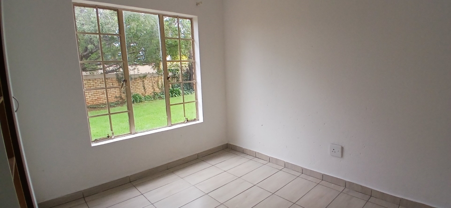 3 Bedroom Property for Sale in Heuwelsig Estate Gauteng