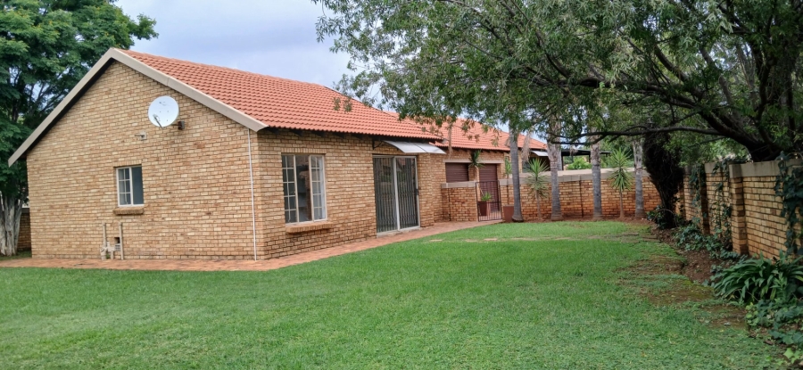 3 Bedroom Property for Sale in Heuwelsig Estate Gauteng