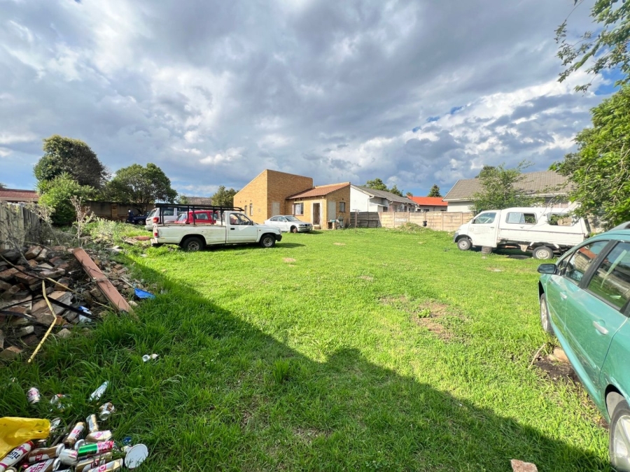 2 Bedroom Property for Sale in Birchleigh North Gauteng