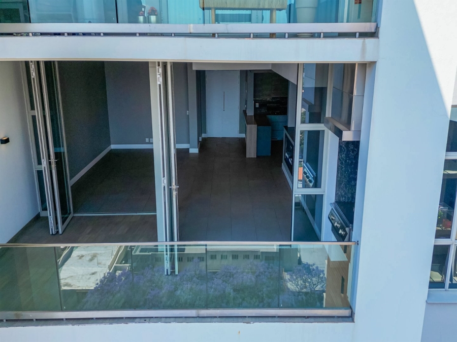 To Let 2 Bedroom Property for Rent in Rosebank Gauteng