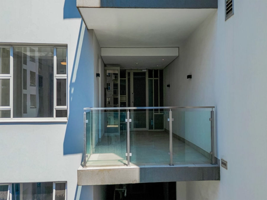 To Let 2 Bedroom Property for Rent in Rosebank Gauteng