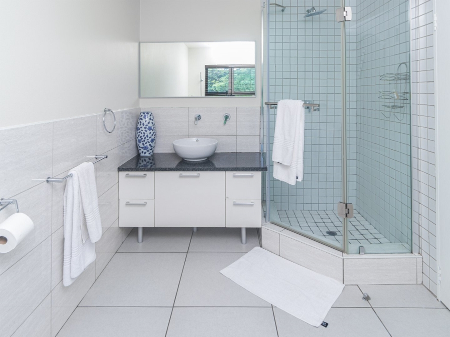 To Let 4 Bedroom Property for Rent in Sandown Gauteng