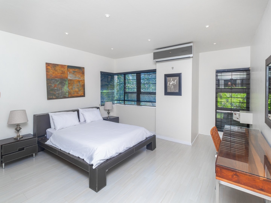 To Let 4 Bedroom Property for Rent in Sandown Gauteng