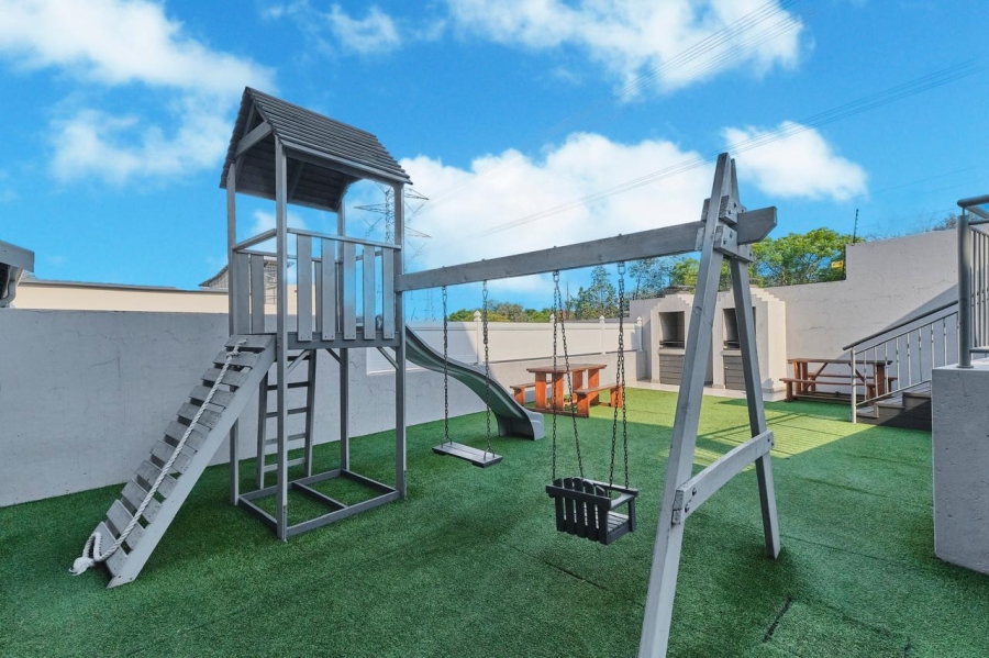  Bedroom Property for Sale in Morningside Gauteng