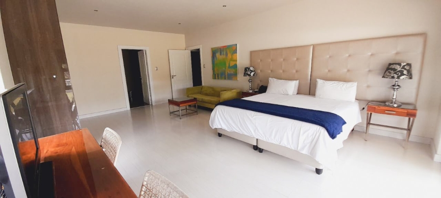 To Let 4 Bedroom Property for Rent in Sandown Gauteng