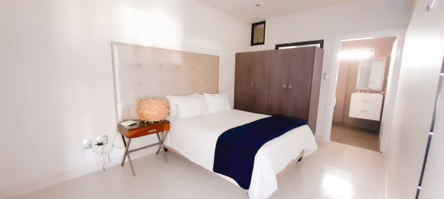 To Let 4 Bedroom Property for Rent in Sandown Gauteng