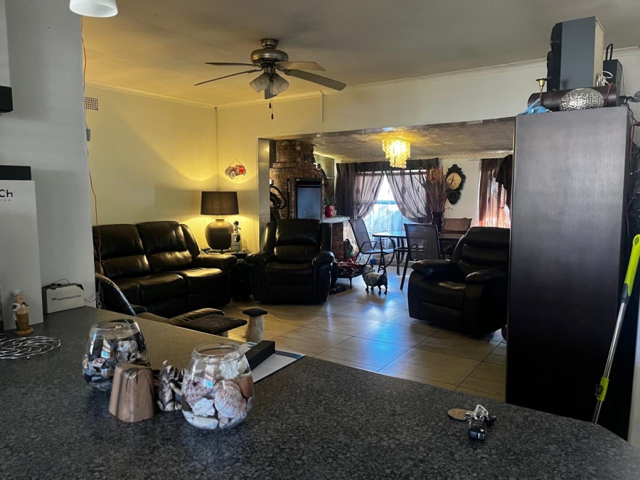 3 Bedroom Property for Sale in Van Dyk Park Gauteng