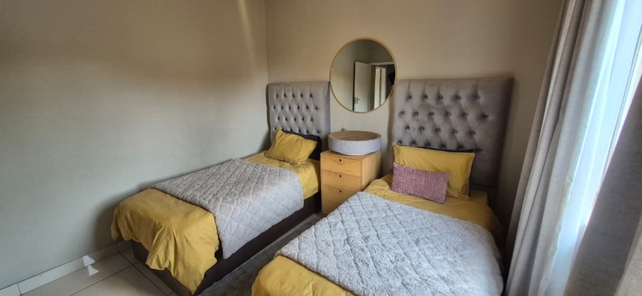 To Let 2 Bedroom Property for Rent in Vorna Valley Gauteng