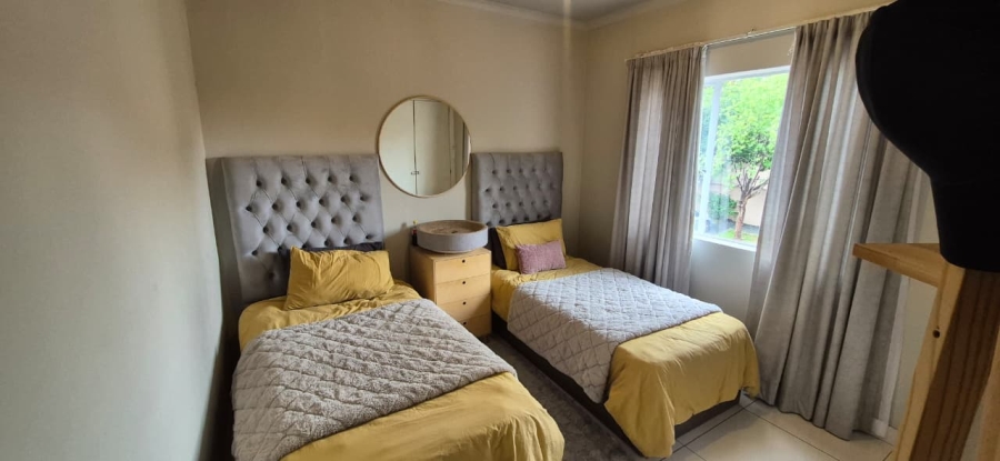 To Let 2 Bedroom Property for Rent in Vorna Valley Gauteng