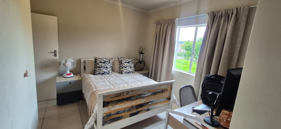 To Let 2 Bedroom Property for Rent in Vorna Valley Gauteng