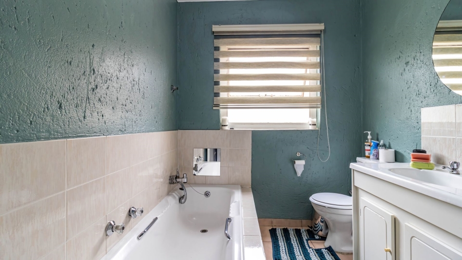 2 Bedroom Property for Sale in Kew Gauteng