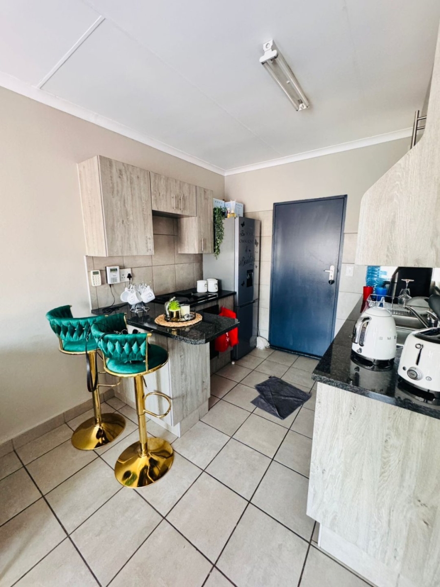 2 Bedroom Property for Sale in Montana Tuine Gauteng