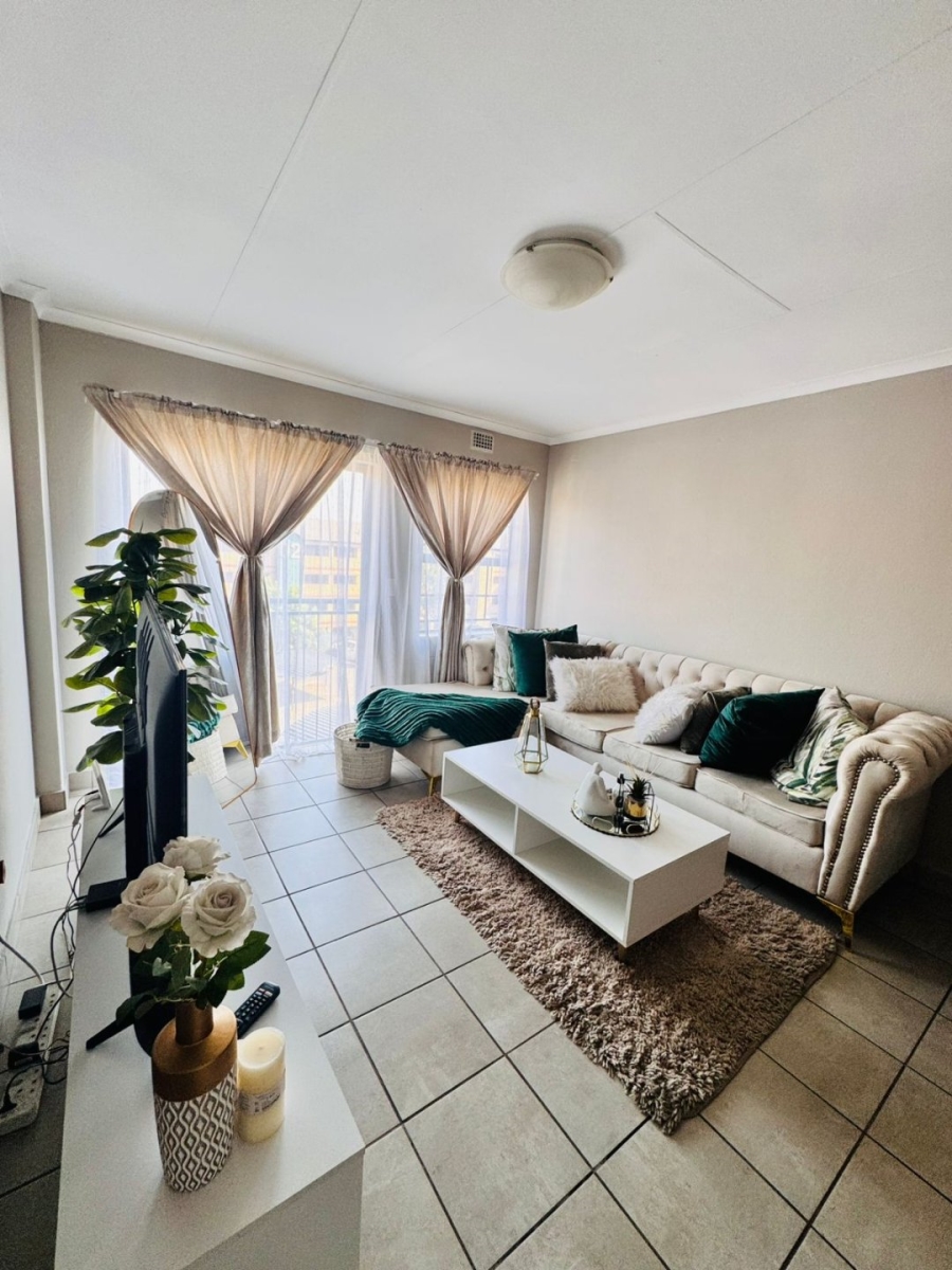 2 Bedroom Property for Sale in Montana Tuine Gauteng