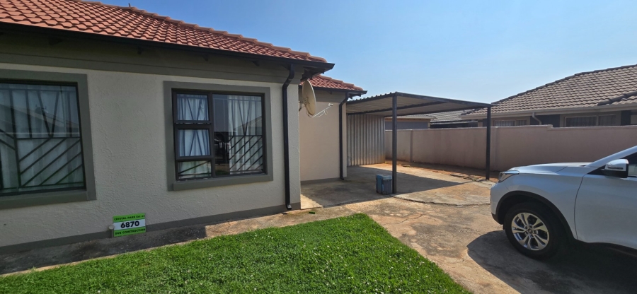 To Let 3 Bedroom Property for Rent in Crystal Park Gauteng