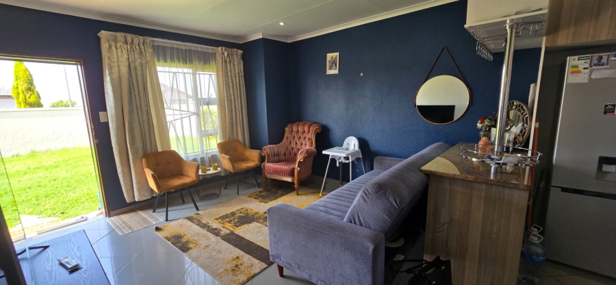 To Let 3 Bedroom Property for Rent in Crystal Park Gauteng