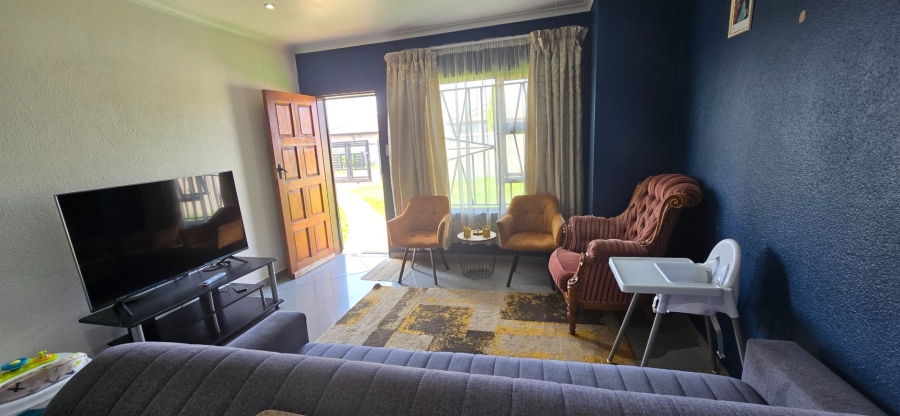 To Let 3 Bedroom Property for Rent in Crystal Park Gauteng