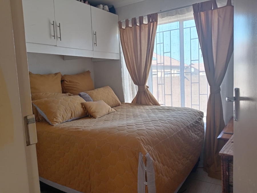 To Let 3 Bedroom Property for Rent in Soshanguve VV Gauteng