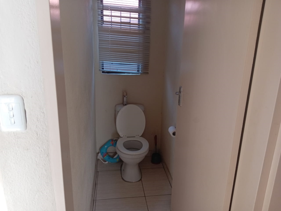To Let 3 Bedroom Property for Rent in Soshanguve VV Gauteng