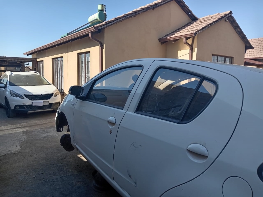 To Let 3 Bedroom Property for Rent in Soshanguve VV Gauteng