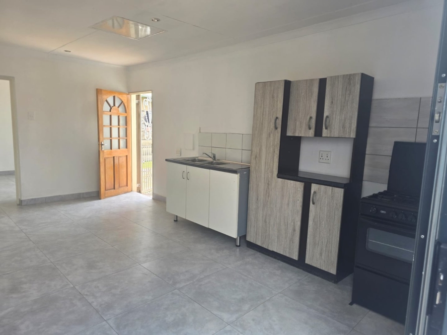 To Let 2 Bedroom Property for Rent in Impala Park Gauteng