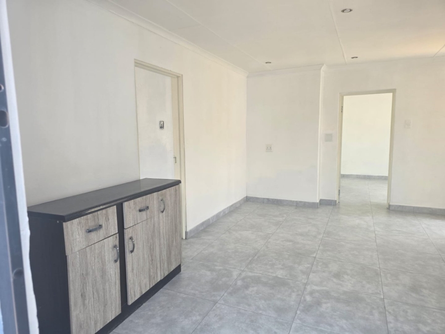 To Let 2 Bedroom Property for Rent in Impala Park Gauteng