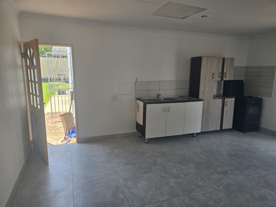 To Let 2 Bedroom Property for Rent in Impala Park Gauteng