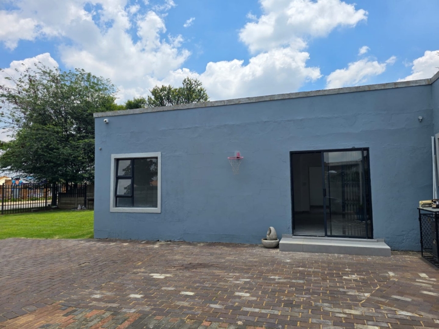 To Let 2 Bedroom Property for Rent in Impala Park Gauteng